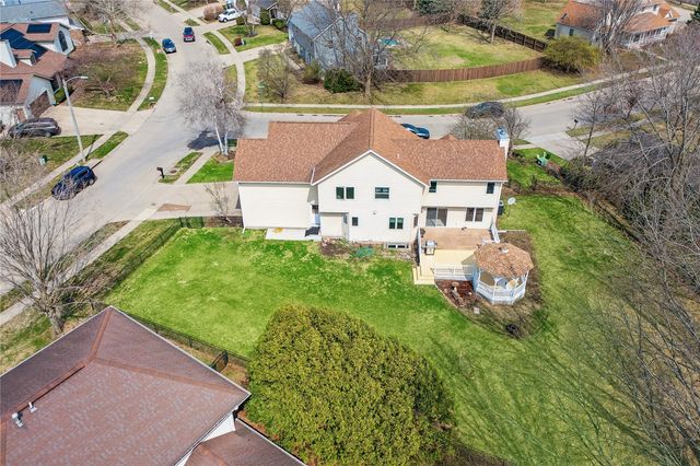 1404 Santa Fe Drive, Iowa City, IA 52246