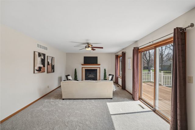 1404 Santa Fe Drive, Iowa City, IA 52246