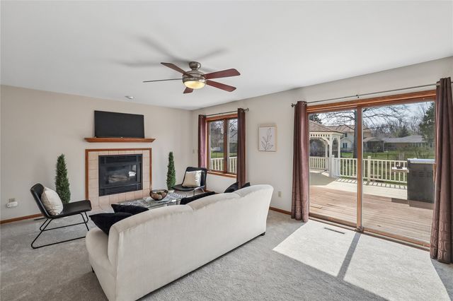 1404 Santa Fe Drive, Iowa City, IA 52246