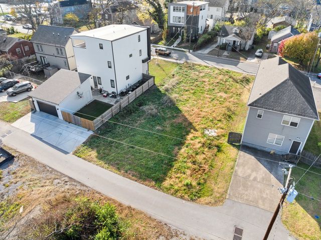 714 Lena St, Nashville, TN 37208