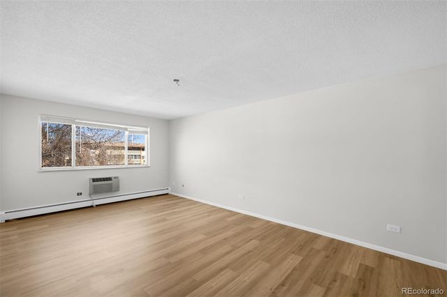 675 S Alton Way 9C, Denver, CO 80247