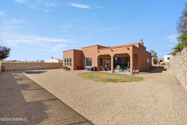 3068 Chippewa Summit Drive, Las Cruces, NM 88011