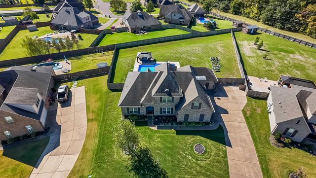 12675 CAMBRACREST LN, Arlington, TN 38002