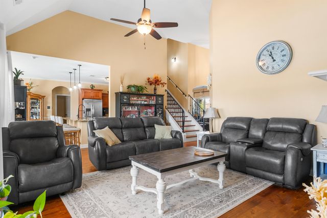 12675 CAMBRACREST LN, Arlington, TN 38002