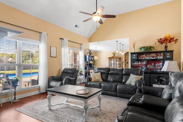 12675 CAMBRACREST LN, Arlington, TN 38002