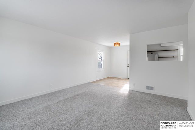 343 Highland Drive, Gretna, NE 68028