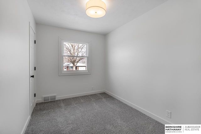 343 Highland Drive, Gretna, NE 68028