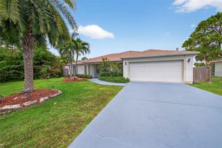 1188 SW Curtis St, Port St Lucie, FL 34983