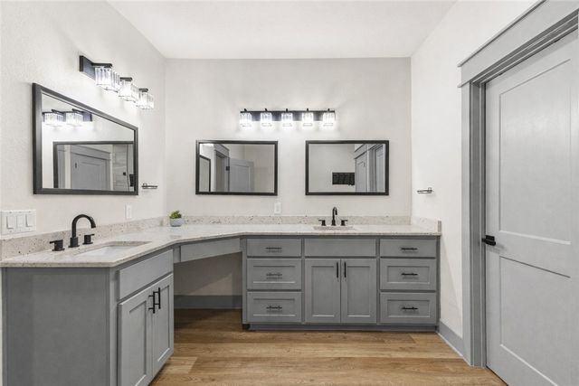 5012 Hickory Lane, College Station, TX 77845