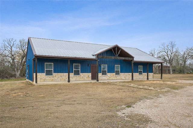 5012 Hickory Lane, College Station, TX 77845