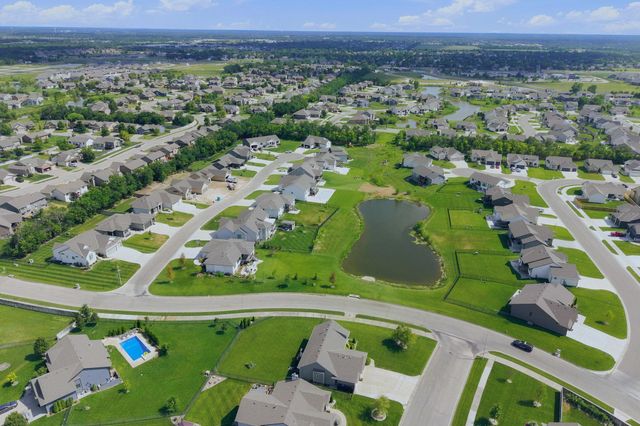 2501 N Emerald Ct, Andover, KS 67002