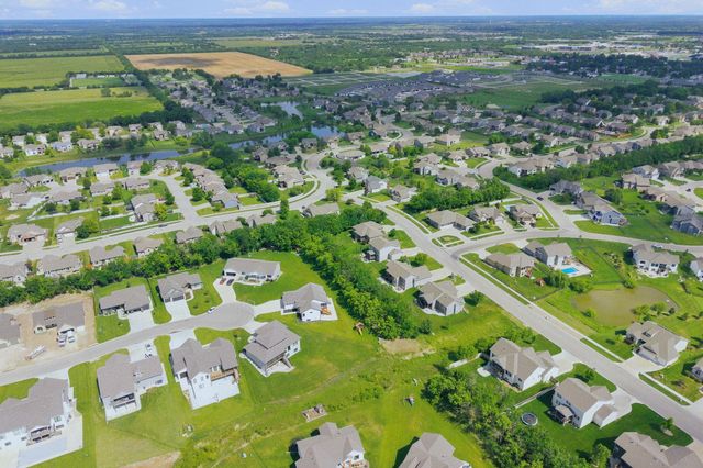 2501 N Emerald Ct, Andover, KS 67002