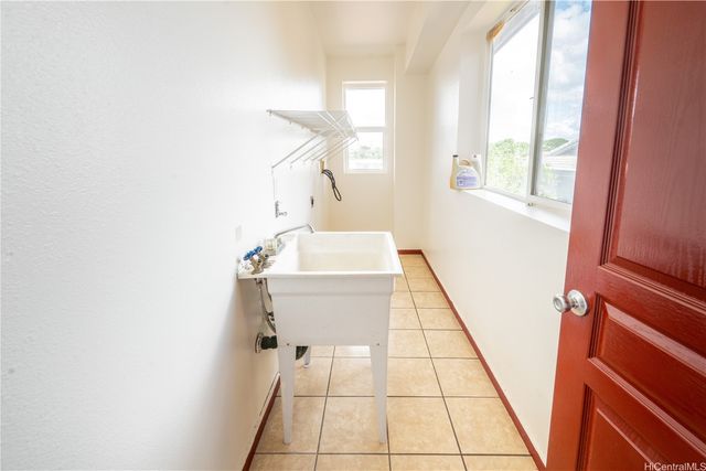 91-855 Makule Road, Ewa Beach, HI 96706