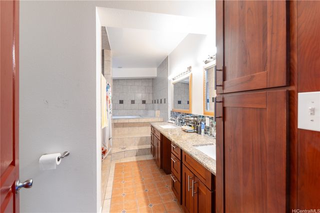 91-855 Makule Road, Ewa Beach, HI 96706