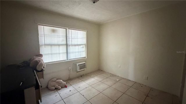1028 W LIVINGSTON STREET, Orlando, FL 32805