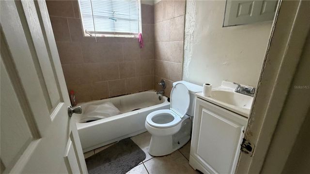 1028 W LIVINGSTON STREET, Orlando, FL 32805