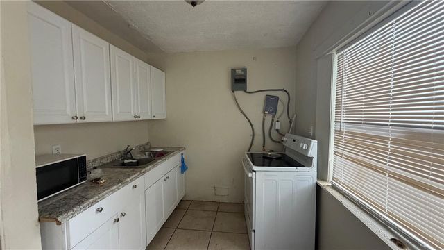 1028 W LIVINGSTON STREET, Orlando, FL 32805