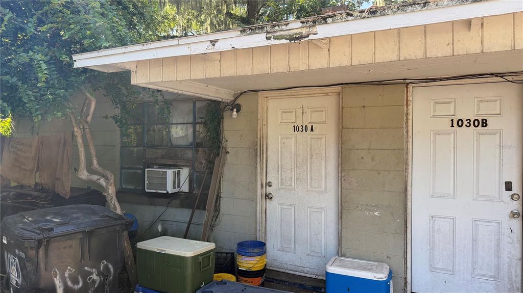 1028 W LIVINGSTON STREET, Orlando, FL 32805