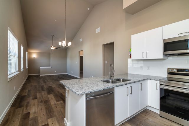 707 Harvest Moon Drive, Venus, TX 76084