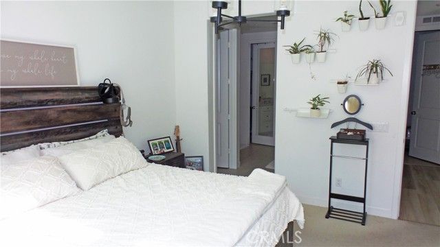 26976 Prospector Road 201, Valencia (santa Clarita), CA 91381