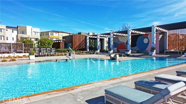 26976 Prospector Road 201, Valencia (santa Clarita), CA 91381