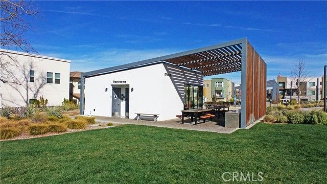 26976 Prospector Road 201, Valencia (santa Clarita), CA 91381