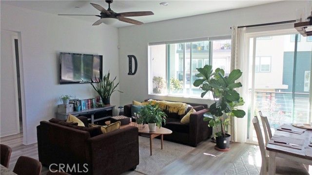 26976 Prospector Road 201, Valencia (santa Clarita), CA 91381