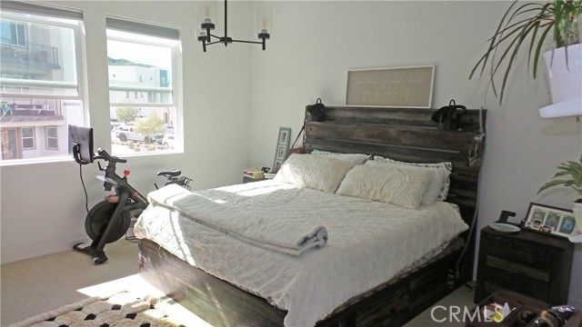 26976 Prospector Road 201, Valencia (santa Clarita), CA 91381