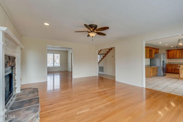 115 Wedgewood Circle, Elizabethton, TN 37643