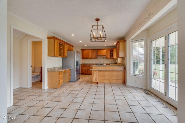 115 Wedgewood Circle, Elizabethton, TN 37643