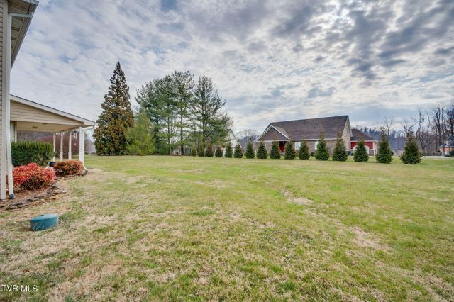 115 Wedgewood Circle, Elizabethton, TN 37643