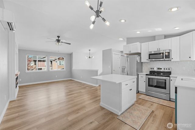 8304 65th Place NE, Marysville, WA 98270