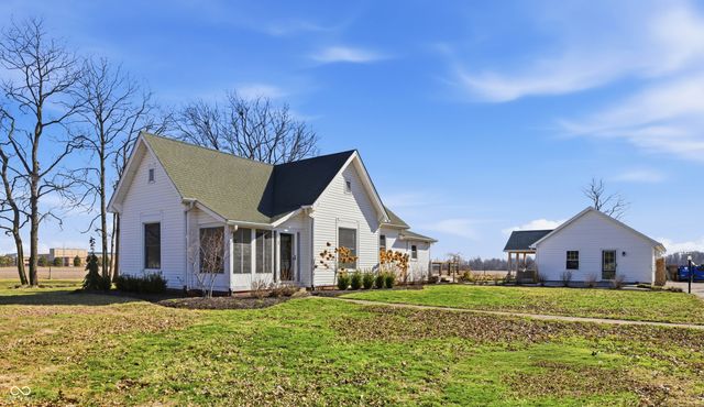 7227 E County Road 150 S, Avon, IN 46123