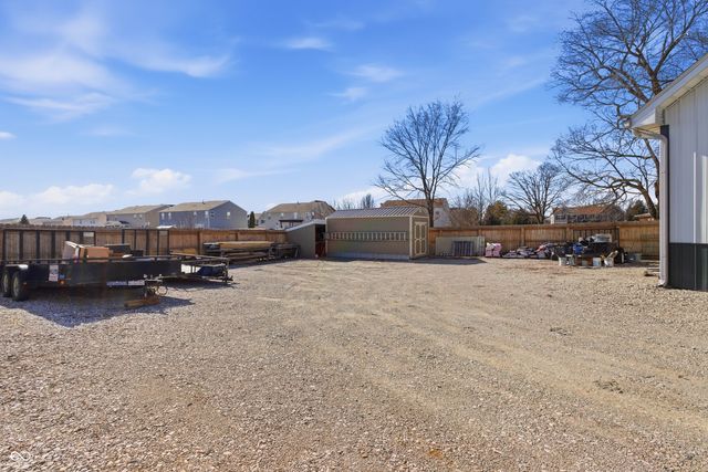 7227 E County Road 150 S, Avon, IN 46123