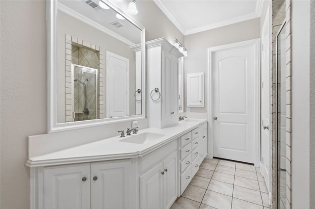 1408 Hampton Road, Grapevine, TX 76051