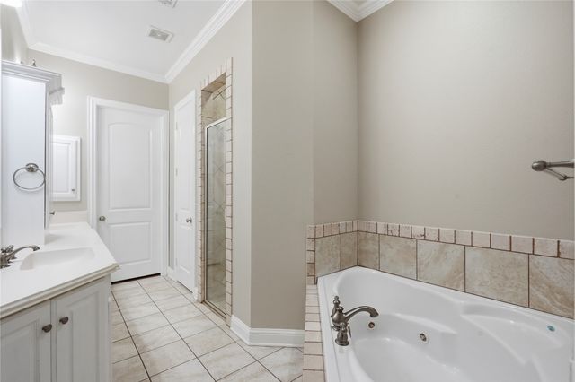 1408 Hampton Road, Grapevine, TX 76051