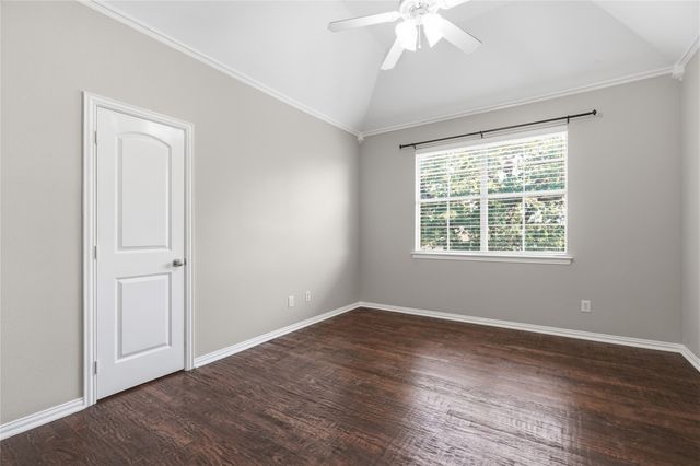 1408 Hampton Road, Grapevine, TX 76051