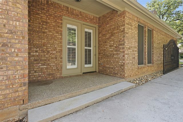 1408 Hampton Road, Grapevine, TX 76051