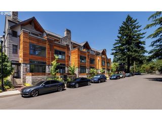 542 4TH St, Lake Oswego, OR 97034