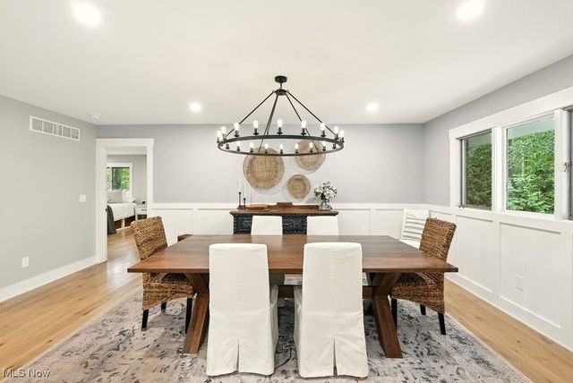 38080 Berkeley Avenue, Moreland Hills, OH 44022