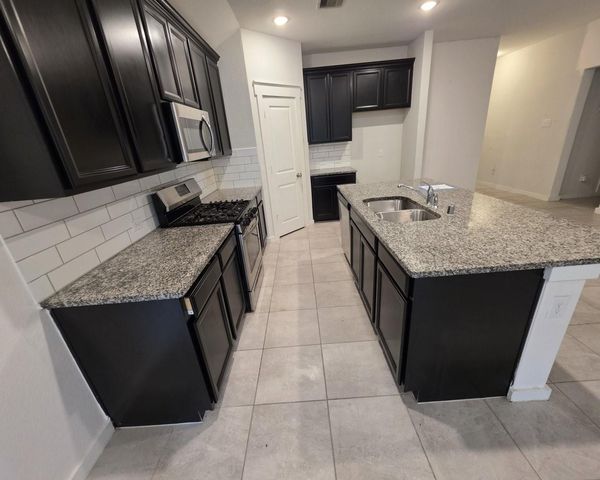 9222 Melmack Drive, Rosharon, TX 77583