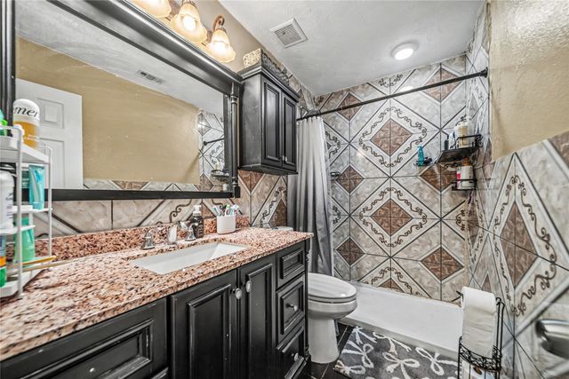 1517 Cool Springs Drive, Mesquite, TX 75181