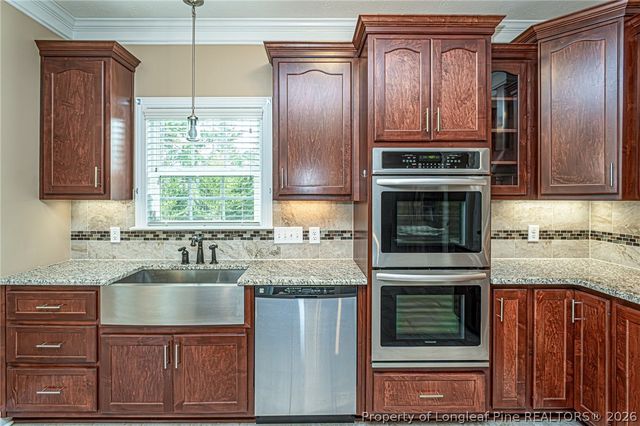 126 W Twelve Oaks Road, Raeford, NC 28376