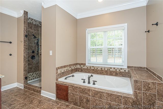 126 W Twelve Oaks Road, Raeford, NC 28376