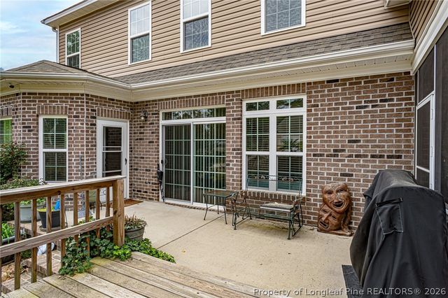 126 W Twelve Oaks Road, Raeford, NC 28376