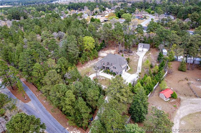 126 W Twelve Oaks Road, Raeford, NC 28376