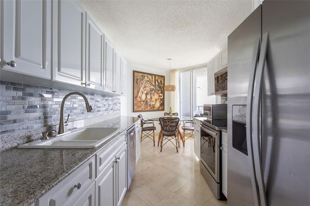 16711 Collins Avenue 1704, Sunny Isles Beach, FL 33160