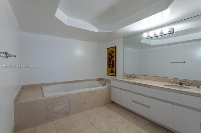 16711 Collins Avenue 1704, Sunny Isles Beach, FL 33160