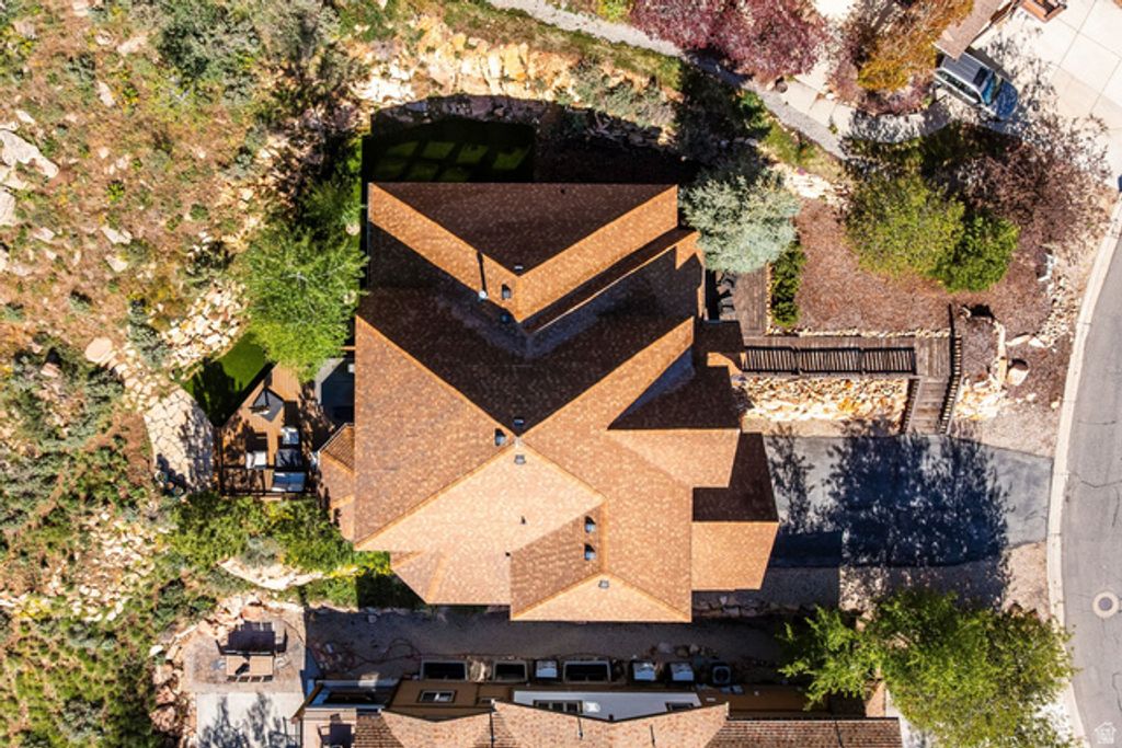 Image 24 of property listing at 5405 BOBSLED BLVD, Park City, UT 84098