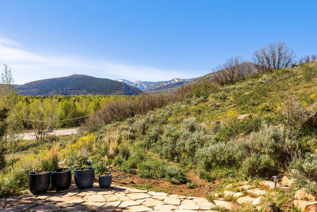 Image 31 of property listing at 5405 BOBSLED BLVD, Park City, UT 84098